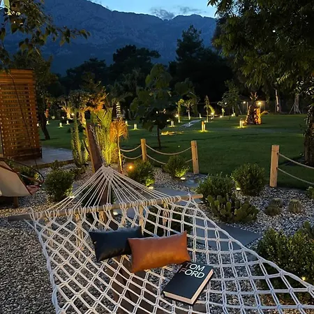 Butiq Garden House