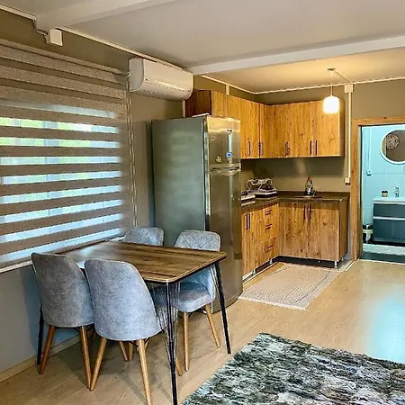 Holiday home Butiq Garden House *